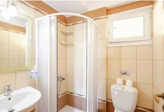 Apartamento Vardia & *